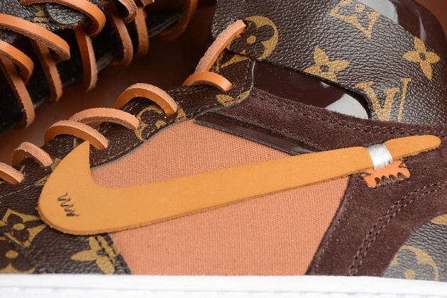 Off-Louis Air AQ0818-158 AJ1 x OW 1 Jordan 0925